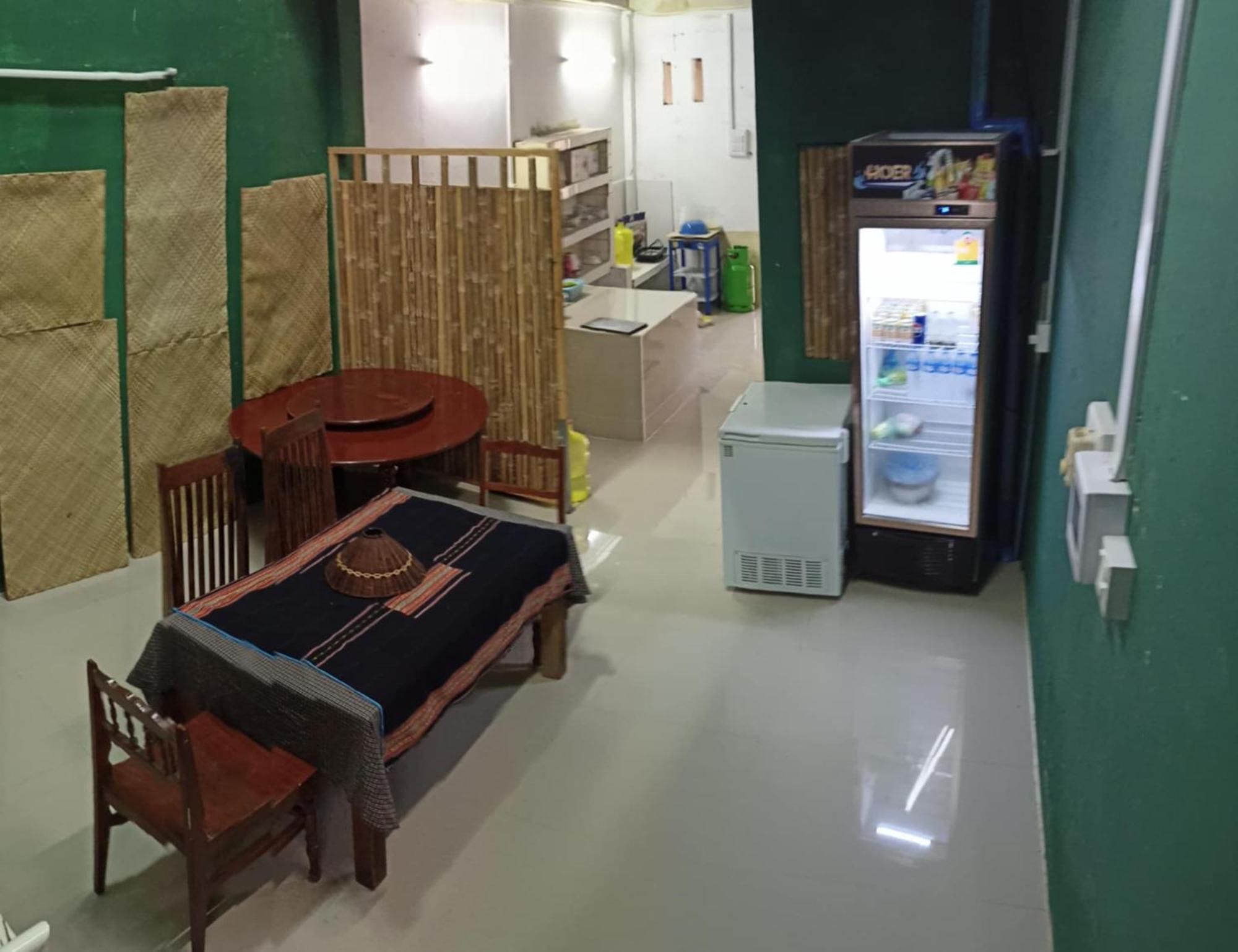 Hostel Neva Paris Pakxé Zewnętrze zdjęcie